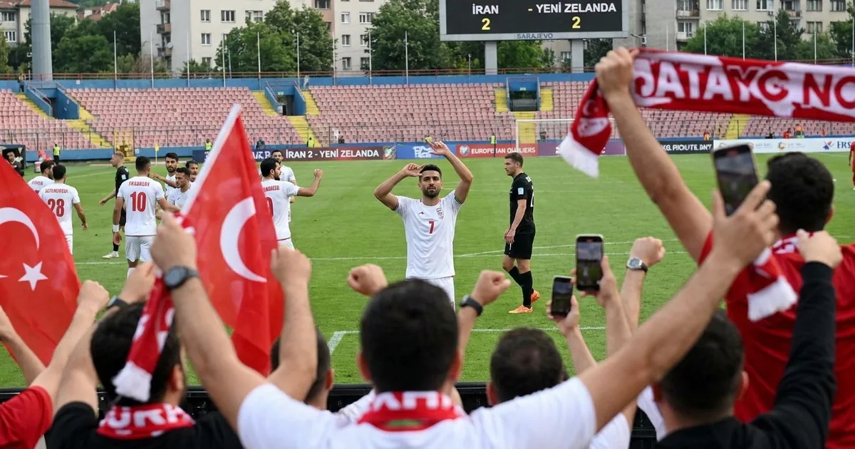 İran-Yeni Zelanda maçında gol sevinci dünya gündeminde