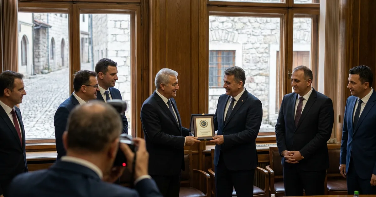 Büyükelçi Fatih Ulusoy’dan Balkan Çalışmaları Vakfı’na ziyaret