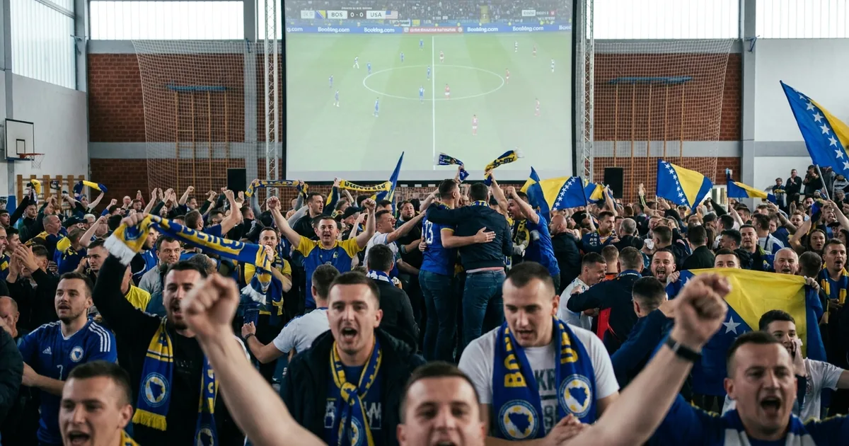 Krajina’da futbol heyecanı: Bihać’taki dev ekran coşkusu