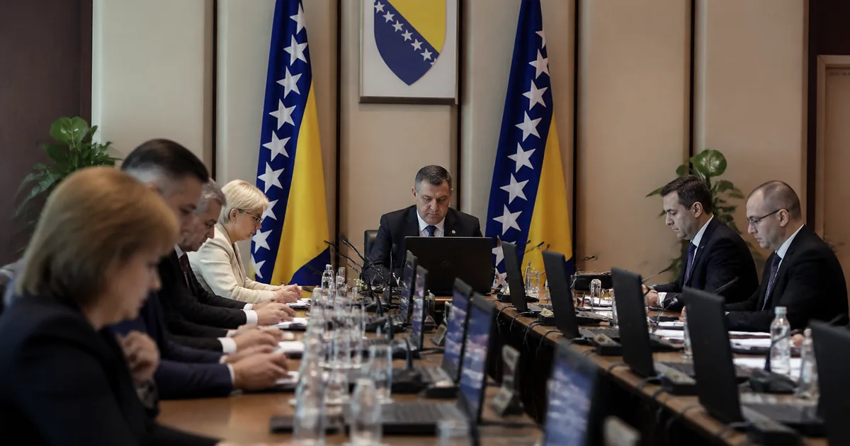 Bosna Hersek'te Silah ve Askeri Teçhizat Kontrolü Masaya Yatırılıyor