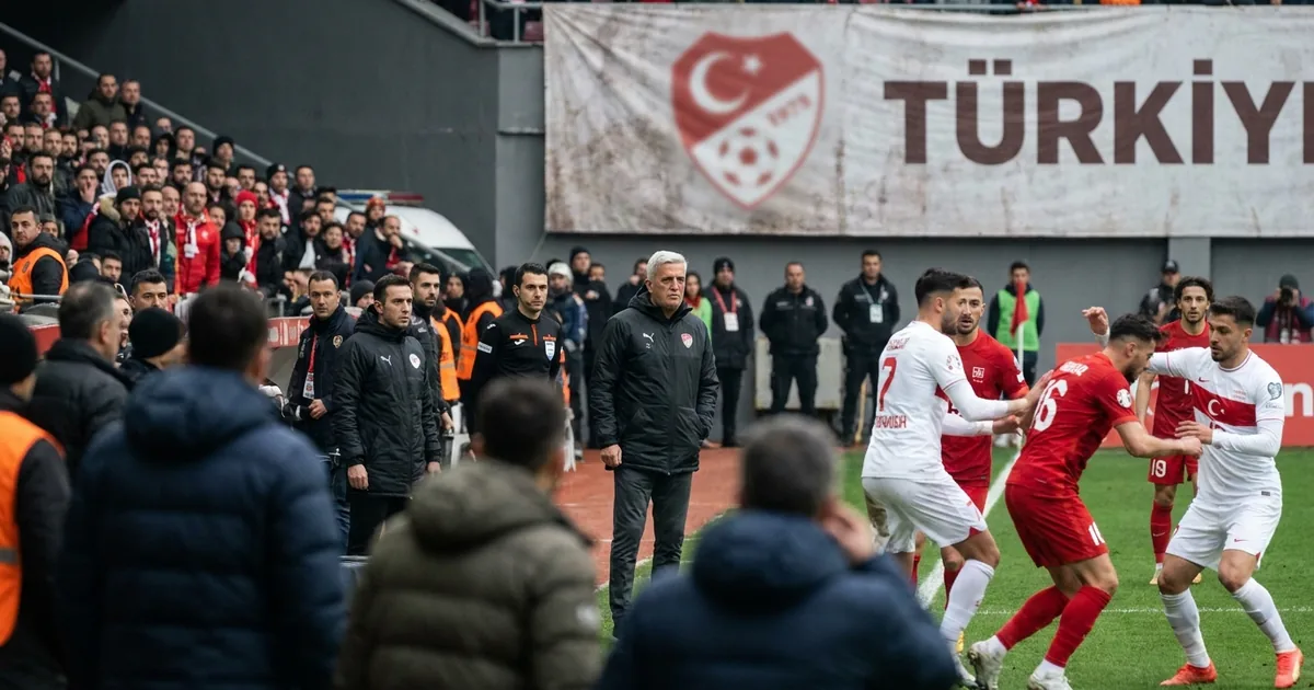 Vladimir Petković Cezayir Milli Takımı'ndan ayrılıyor