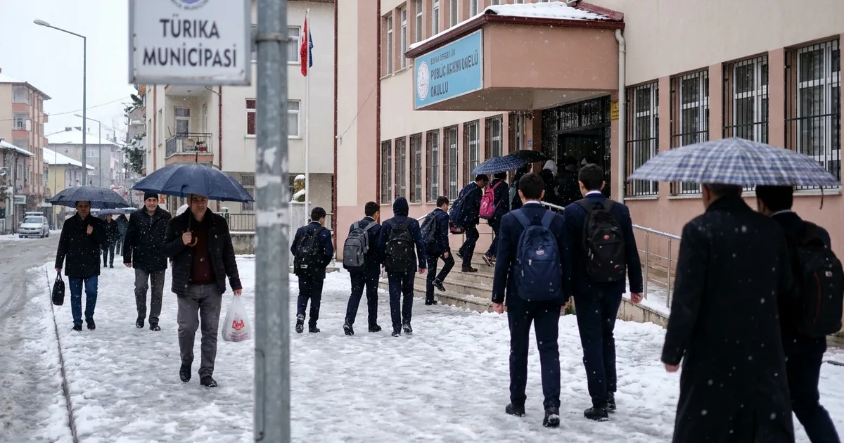 Türkiye'den Yunanistan'a tepki: 8 Türk okulu kapatıldı - Bosna Haber