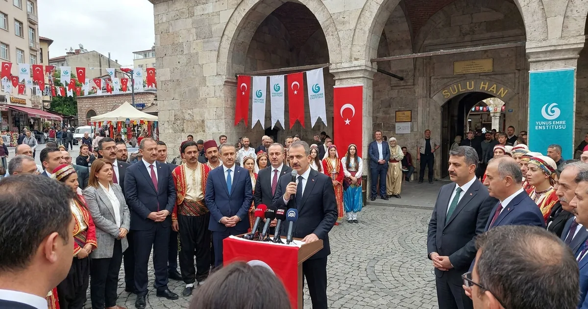 Üsküp'te Ayasofya Fotoğraf Sergisi Sulu Han'da Açıldı