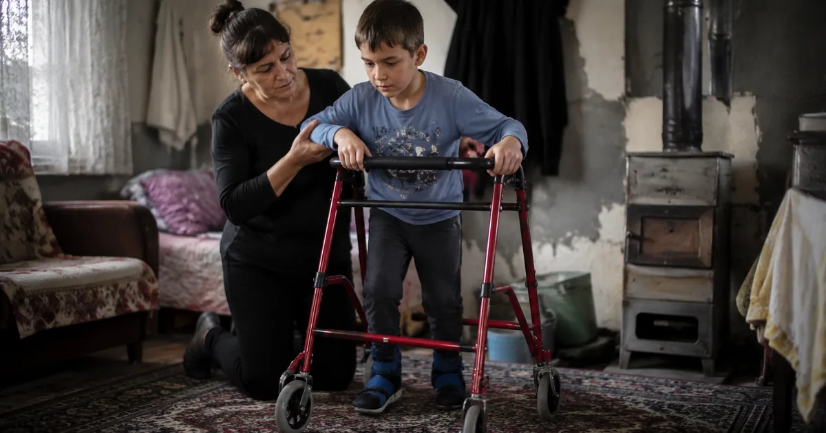 Pomozi. Ba'dan 10 Yaşındaki Ernas Berić İçin Yardım Çağrısı